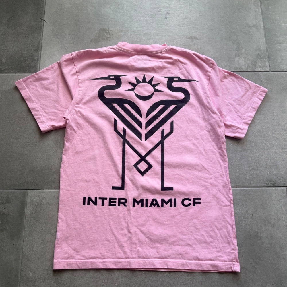 PacSun Inter Miami CF Mens Pink Graphic T-Shirt Small Messi Logo MLS Soccer